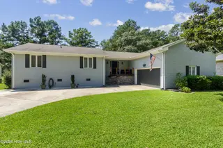 701 Plantation Drive, New Bern, NC 28562 – photo 1: 701 Plantation Drive