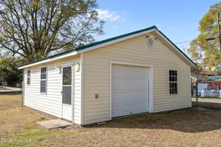 1304 Albemarle Avenue, Tarboro, NC 27886 – photo 13: 24-web-or-mls-IMG_0011
