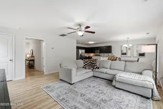 7087 Copperfield Court, Wilmington, NC 28411 – photo 11: Living Room