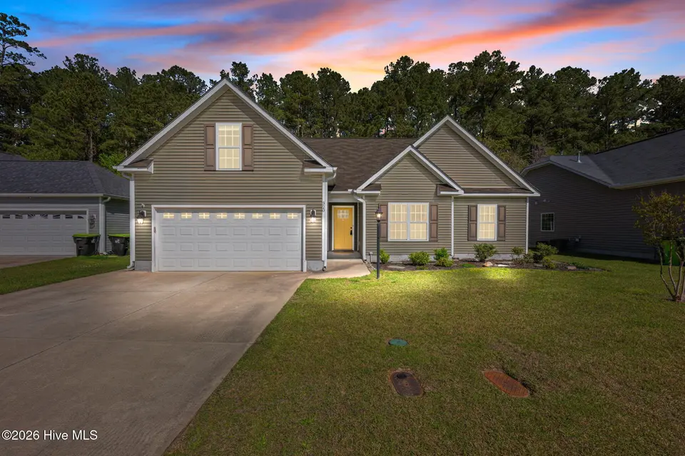 320 Station House Road, New Bern, NC 28562 – photo 1 of 48: 1-web-or-mls-DSC_8119_2