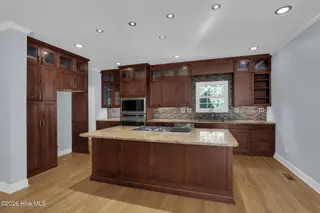 305 Hickory Lane, Hampstead, NC 28443 – photo 14