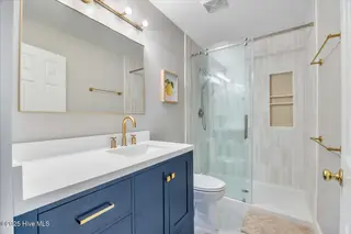 2415 Sapling Circle, Wilmington, NC 28411 – photo 12: Primary Bath