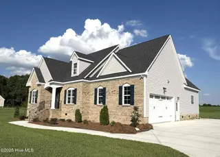 1665 S Old Carriage Road, Rocky Mount, NC 27804 – photo 3: 1a2c9c6e-ab15-468c-aa83-4a92a883e110