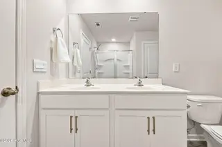 1248 Riverstone Drive, Greenville, NC 27858 – photo 24: 42-web-or-mls-IMG_0062-edit