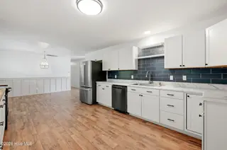 721 Vernon Drive, Jacksonville, NC 28540 – photo 17: 16_721_vernon_dr__016
