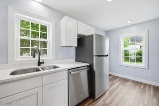 1607 Saint Andrew Street, Tarboro, NC 27886 – photo 15: 27-web-or-mls-BLS_0038