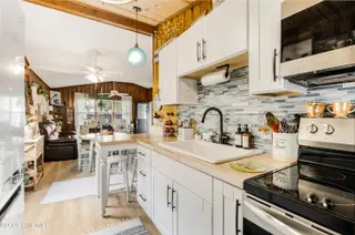 140 NW 9th Street, Oak Island, NC 28465 – photo 16: 140 NW 9th-16