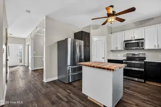 108 Woods Run Circle, Richlands, NC 28574 — 4-bedroom home in Trifield Estates, Richlands, NC, photo 11 of 42