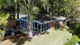 802 Canal Cove Road, Lake Waccamaw, NC 28450 – photo 3: Rear View