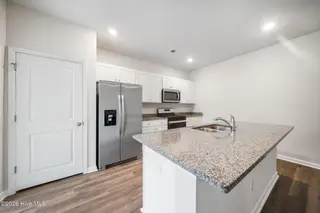 1305 Clendon Circle, Leland, NC 28451 – photo 17: 16-web-or-mls-GI - 1305 Clendon Cir - Li