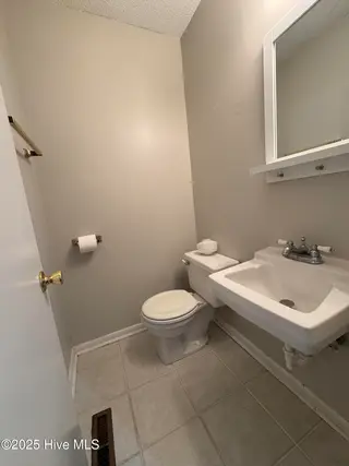 1859 N Kerr Avenue, Wilmington, NC 28405 – photo 9: Half bath