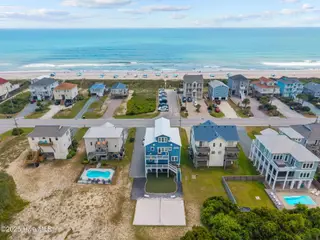 3779 Island Drive, North Topsail Beach, NC 28460 – photo 4: 7-web-or-mls-DJI_20250726133012_0870_D