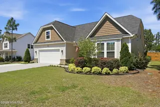 4100 Irwin Drive, Aberdeen, NC 28315 – photo 3: 3-web-or-mls-DSC09544