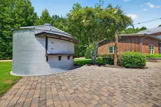 4870 Nc Highway 50 S, Benson, NC 27504 – photo 15: P05_Venue_Exterior_GrainBinBar_09