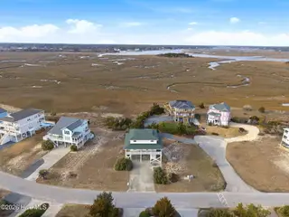 1290 Ocean Boulevard W, Holden Beach, NC 28462 – photo 7: 11-web-or-mls-CAMMediaLLC.com 7