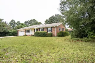 405 Thomas Drive, Jacksonville, NC 28546 – photo 5: _DSC0056