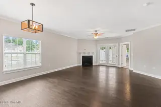 4105 Bluebill Drive 1, Greenville, NC 27858 – photo 12: Livingroom