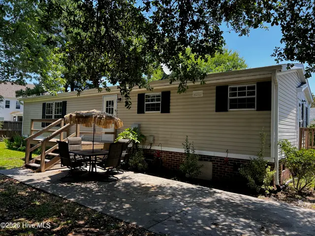 907 Kontiki Court, Hampstead, NC 28443