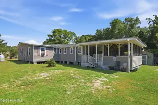 4827 Highway 24, Newport, NC 28570 – photo 9: 15-web-or-mls-IMG_5769