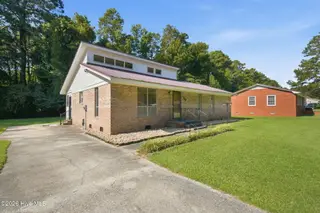 713 Pinewood Drive, Whiteville, NC 28472 – photo 4: 38-web-or-mls-DSC09332