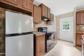 172 Gray Squirrel Lane, Newport, NC 28570 – photo 22: 30-web-or-mls-IMG_2335