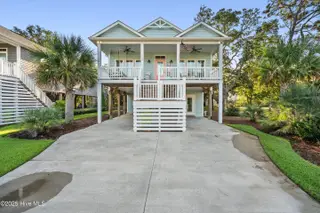 148 NW 4th Street, Oak Island, NC 28465 – photo 7: 148 NW 4th St