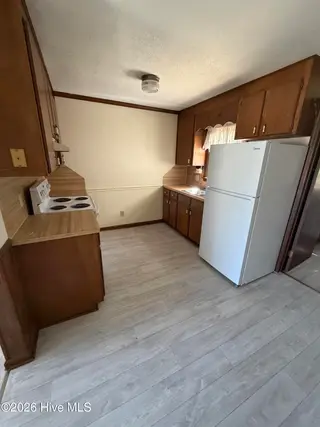 3145 Lakewood Drive # 3155, Kinston, NC 28504 – photo 2: IMG_0925