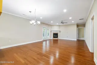 1133 Lillibridge Drive, Leland, NC 28451 – photo 7: 6-web-or-mls-GI - 1133 Lillibridge Dr -