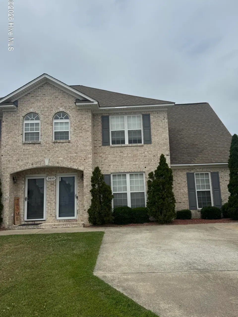 2055 Cambria Drive B, Greenville, NC 27834 – photo 1 of 16: front