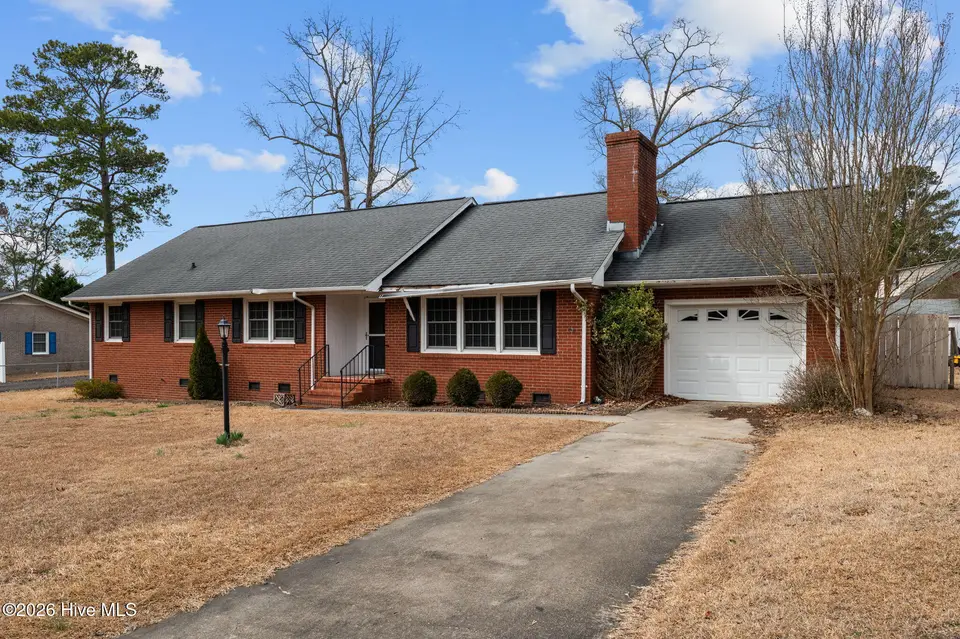 6218 Brassie Drive, Grifton, NC 28530 – photo 1 of 52: 2-web-or-mls-LHV_6969