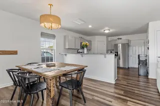 231 Hickory Shores Drive, Newport, NC 28570 – photo 17: Dining room