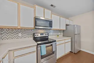 1403 Timberlake Trail, Jacksonville, NC 28546 – photo 13: 13-web-or-mls-1403 Timberlake Trail 27