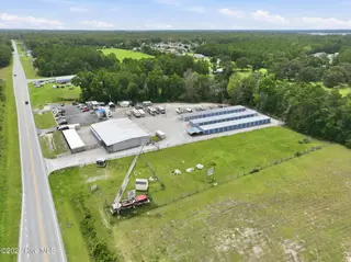 2493 N Hwy 58, Swansboro, NC 28584 — home, Swansboro, NC, photo 5 of 10: 17-web-or-mls-DJI_0417-edit
