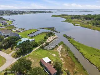4827 Highway 24, Newport, NC 28570 – photo 10: 10-web-or-mls-DJI_20260820113029_0208_D
