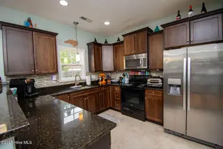 251 E Ivybridge Drive, Hubert, NC 28539 – photo 15: Kitchen v2