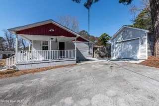 408 Decatur Road, Jacksonville, NC 28540 – photo 4: 408 Decatur Road, Jacksonville, NC