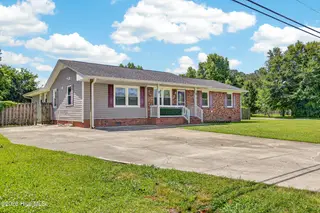 8 Sheffield Road, Jacksonville, NC 28546 – photo 4: 03