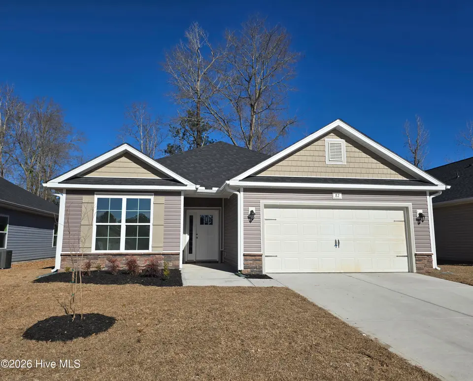 82 Fishing Creek Drive, New Bern, NC 28562 – photo 1 of 20: 20260117_105443