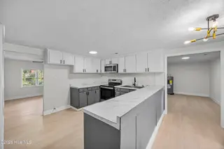 2715 Cedar Hill Road NE, Leland, NC 28451 — 3-bedroom home in Navassa, Leland, NC, photo 9 of 33