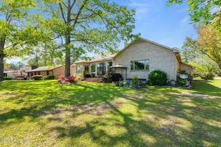 220 Shoreline Drive, New Bern, NC 28562 – photo 21: tempImageAfctYT