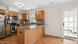 112 Chandler Drive E, Greenville, NC 27834 – photo 6: Kitchen