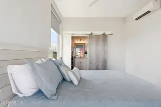 102 Cape Fear Boulevard Unit 204, Carolina Beach, NC 28428 — 2-bedroom condo in Towne Place Condominium, Carolina Beach, NC, photo 21 of 33