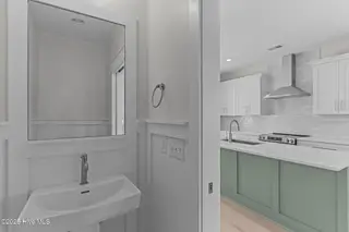 207 Spartanburg Avenue 2, Carolina Beach, NC 28428 – photo 14: 13-web-or-mls-BTS08865