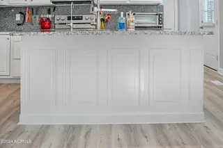 108 Eudora Drive, Newport, NC 28570 – photo 17: Kitchen Island