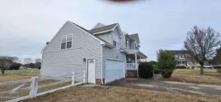 105 Majesty Court, Elizabeth City, NC 27909 – photo 21: 20251218_112239_copy_3132x1447