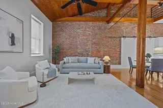916 W 3rd Street Unit 10 & 11, Washington, NC 27889 – photo 13: 19-web-or-mls-IMG_4795