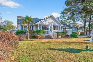 104 NE 34th Street, Oak Island, NC 28465 – photo 5: 05-kahunaphoto
