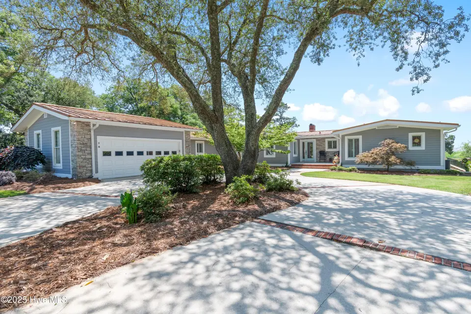 102 River Drive, Southport, NC 28461 – photo 1 of 72: 102RiverDr - 2