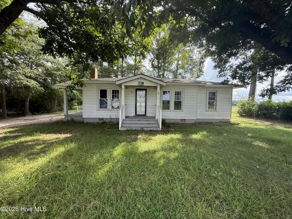 5875 Nc 581, Kenly, NC 27542 – photo 1 of 13: IMG_0407