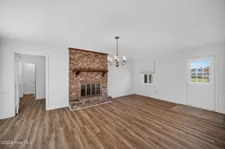 1600 Darian Drive, Elizabeth City, NC 27909 – photo 12: 11-web-or-mls-1600-darian-dr